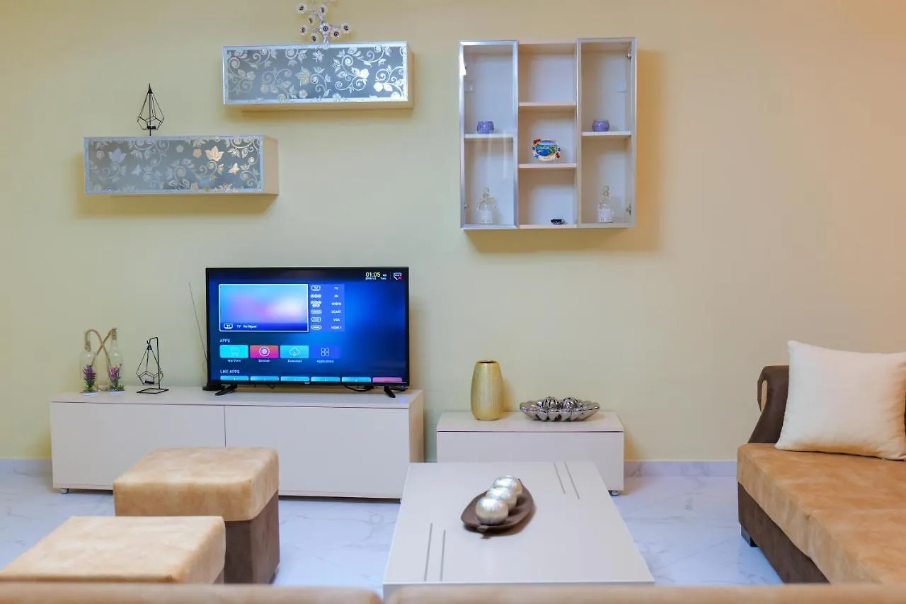 Mato Apartments Sarandë