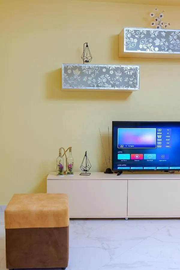 Mato Apartments Sarandë