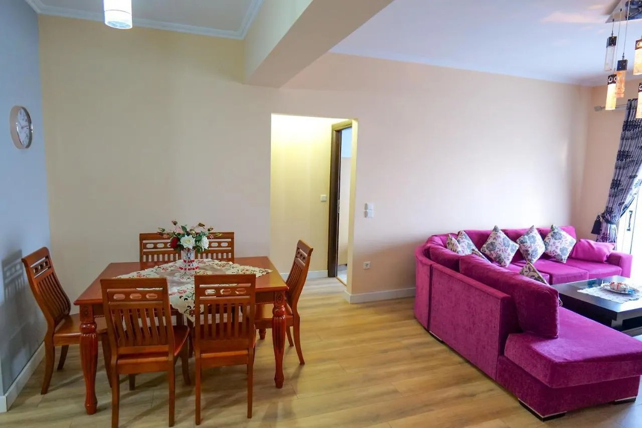 Mato Apartments Sarandë