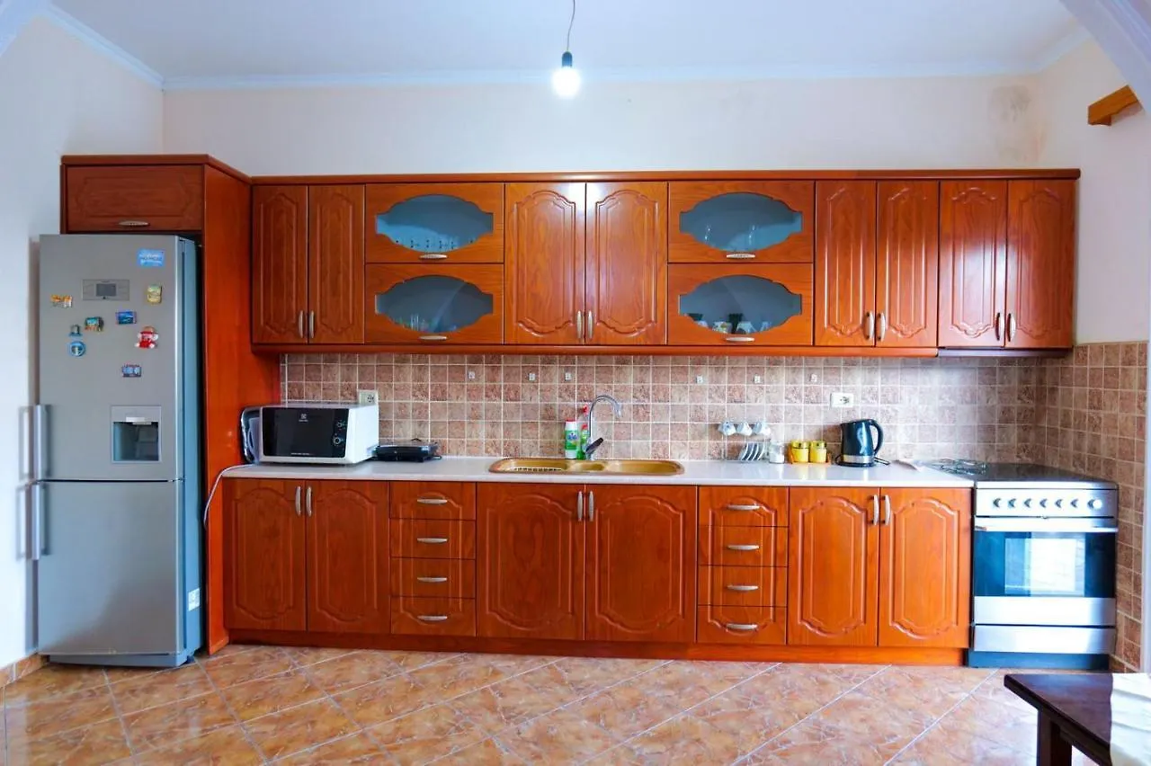 Mato Apartments Sarandë