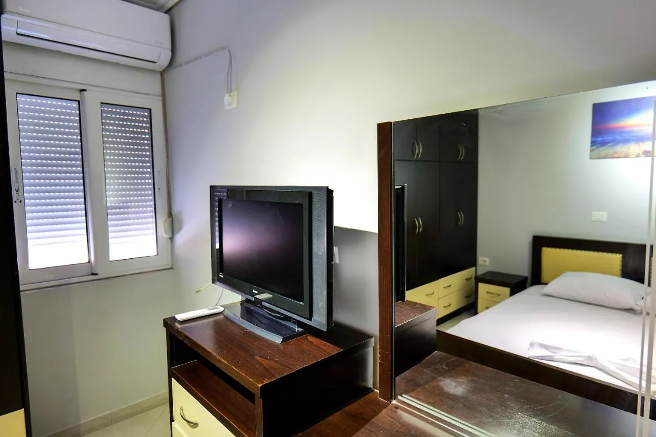 Mato Apartments Sarandë