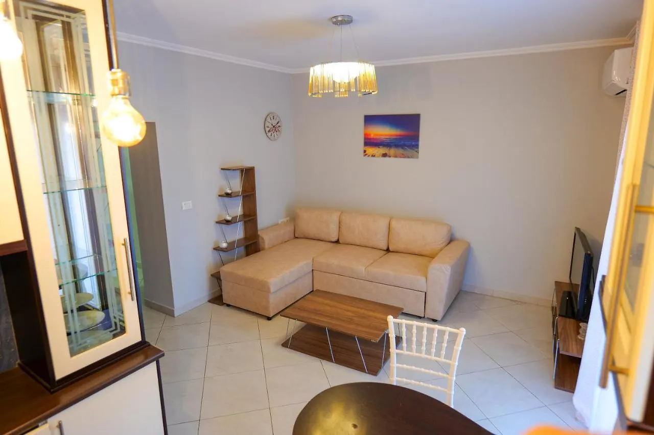 Mato Apartments Sarandë
