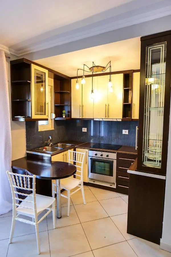 Mato Apartments Sarandë Albania