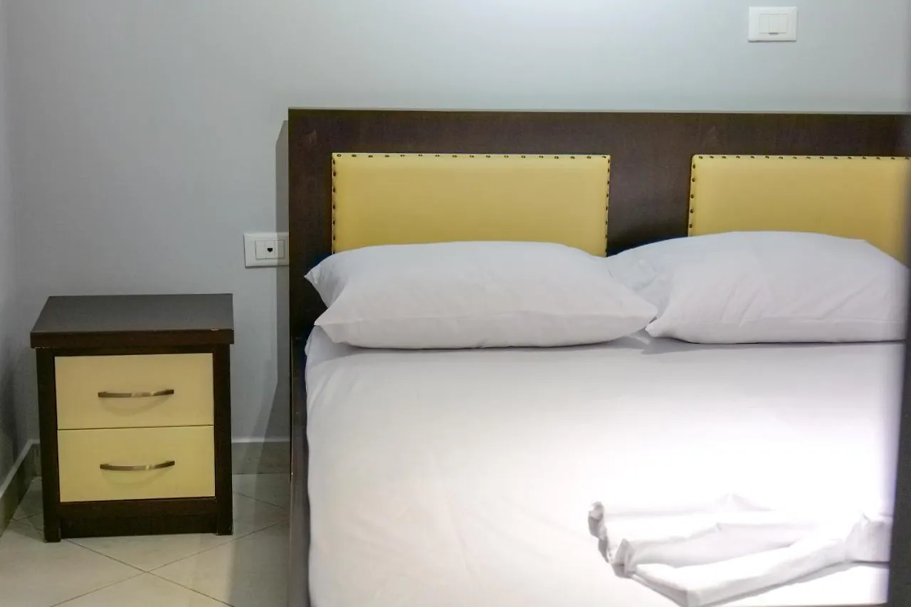 Mato Apartments Sarandë